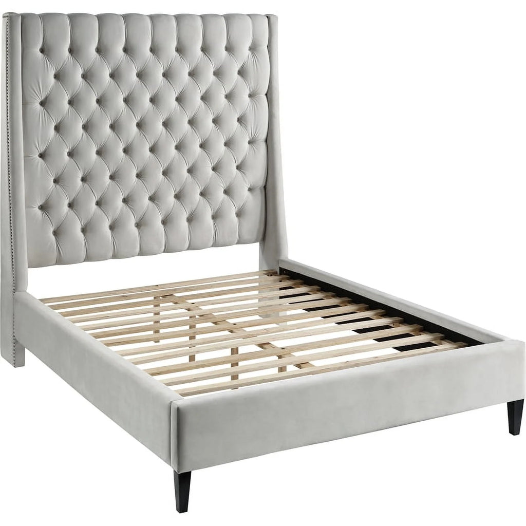 Cream Velvet Queen Bed Q502418