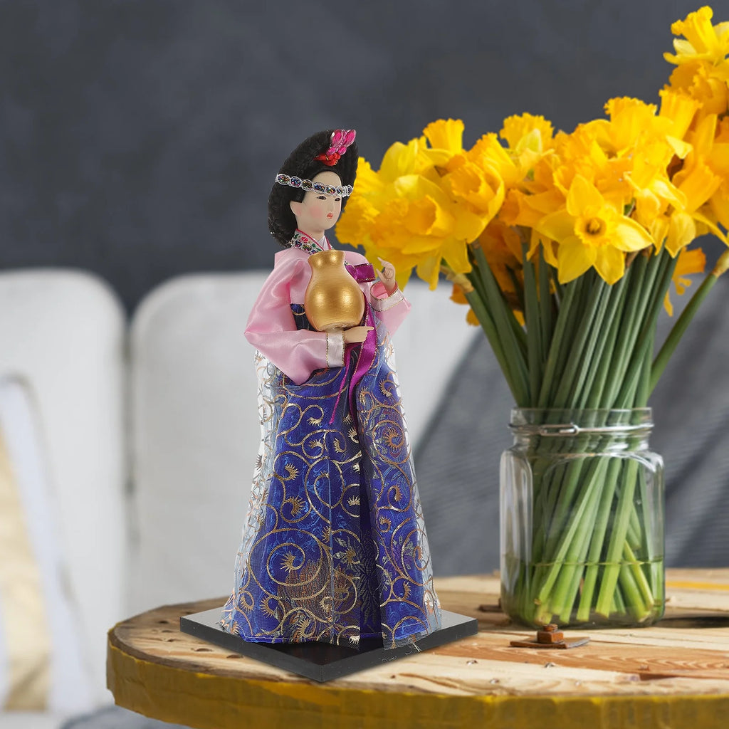 Porcelain Girl Figurine S688