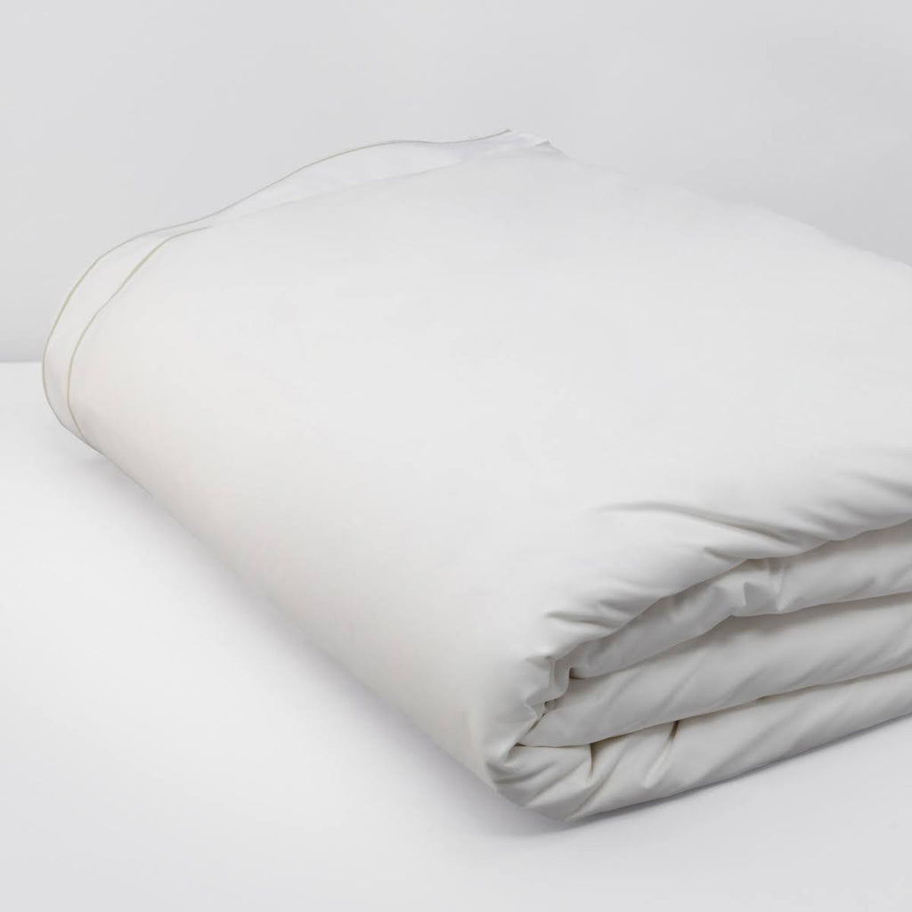 Full/Queen White Duvet Cover B705