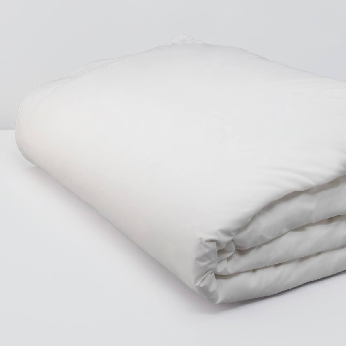 Full/Queen White Duvet Cover B705
