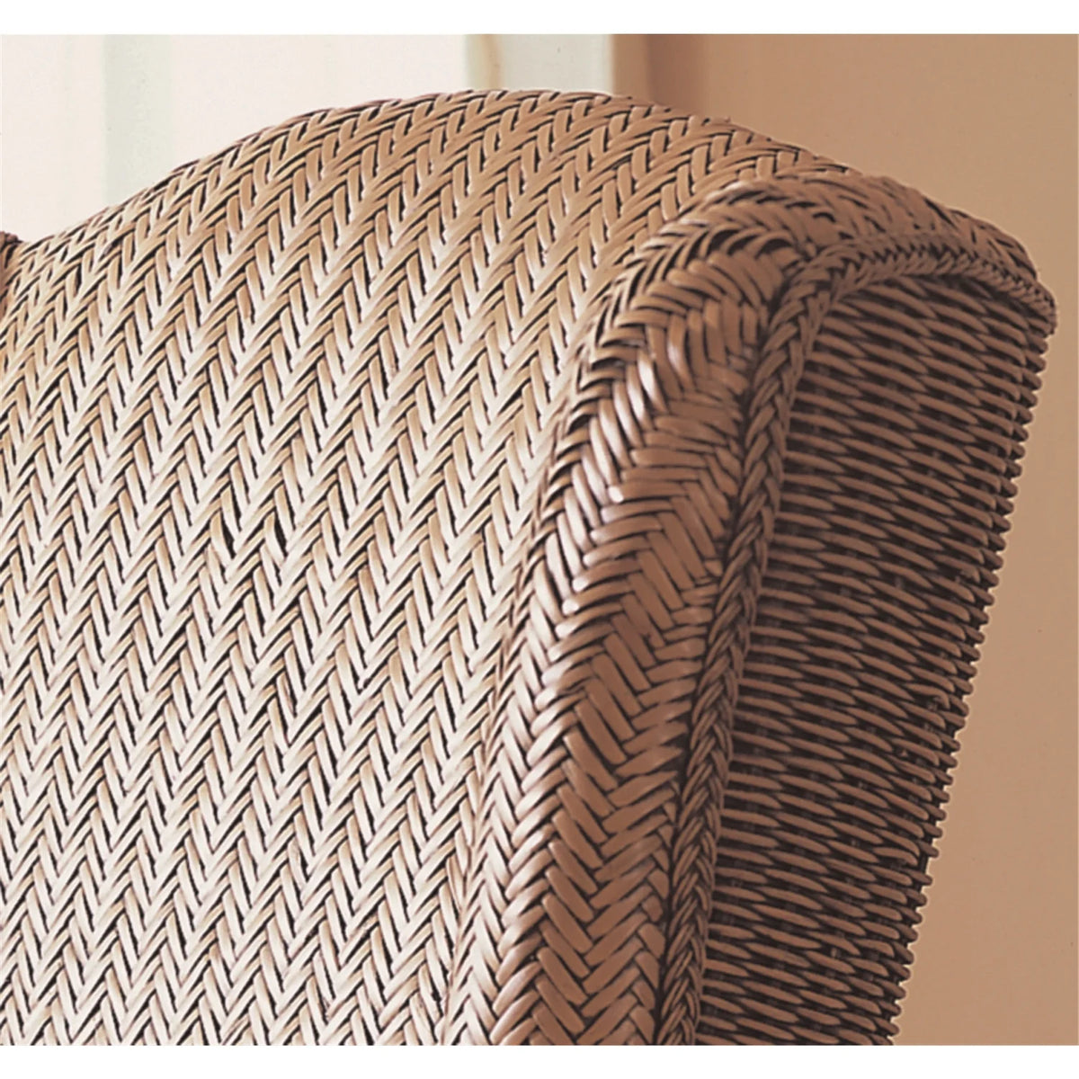 Wing Chair X678