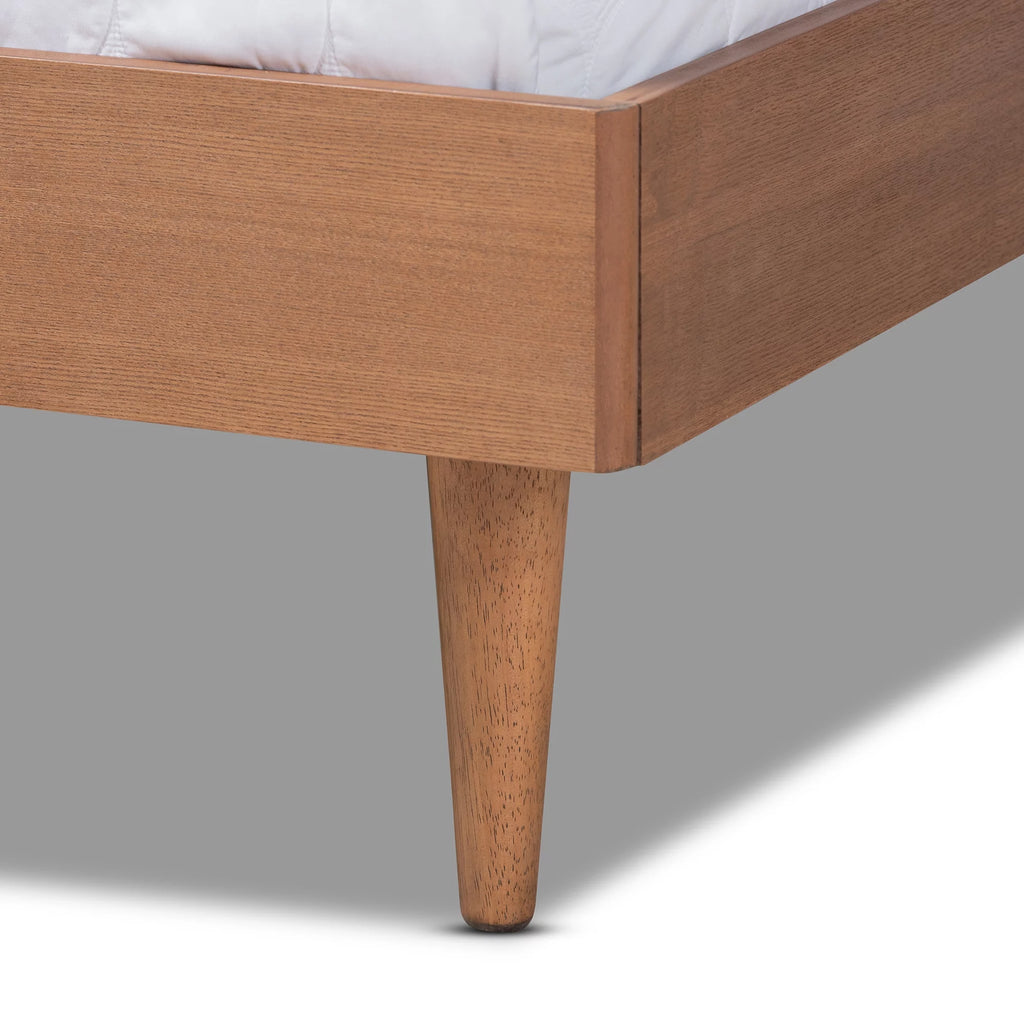Queen Size Wood Bed Frame E765062