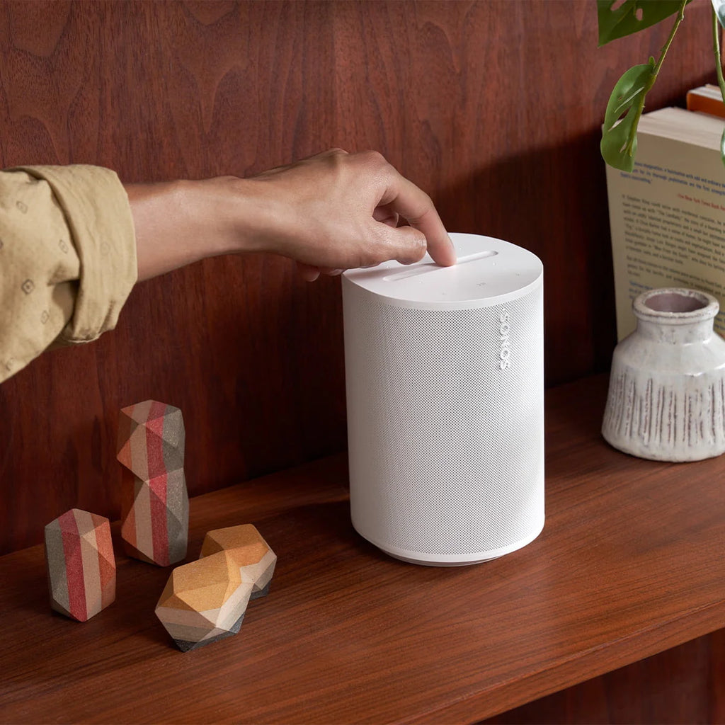 Black Wireless Smart Speaker with Bluetooth E525