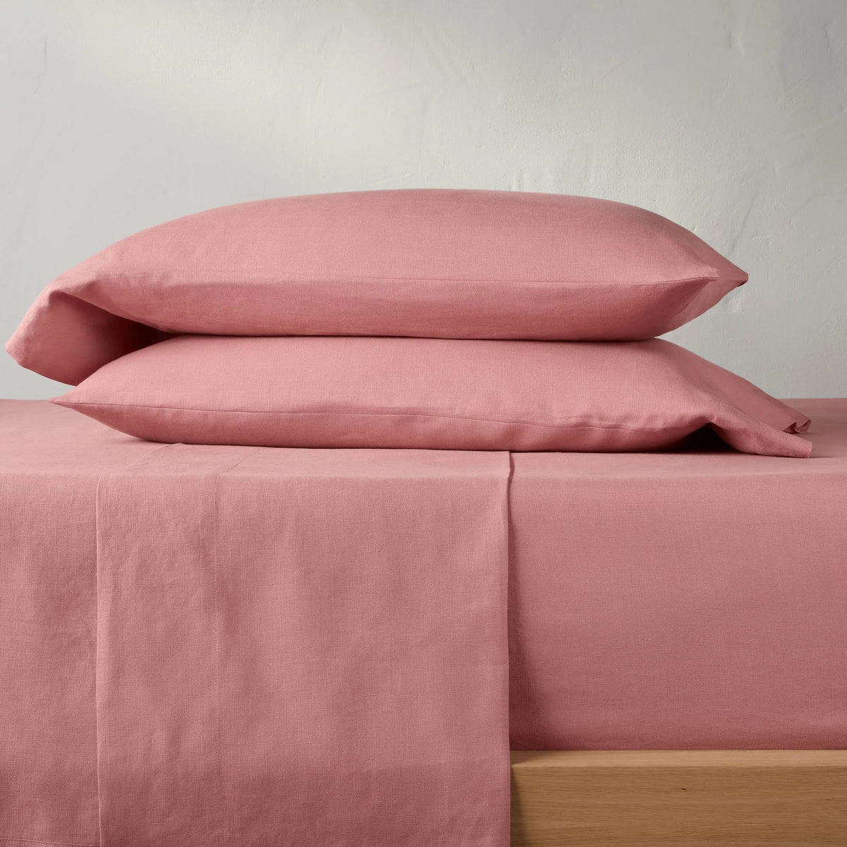 California King 100% Washed Linen Solid Sheet Set Rose O88421