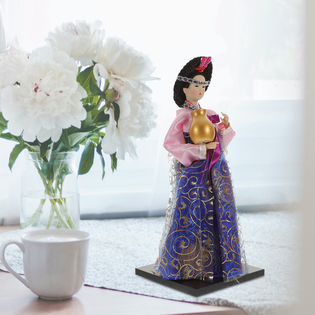 Porcelain Girl Figurine S688