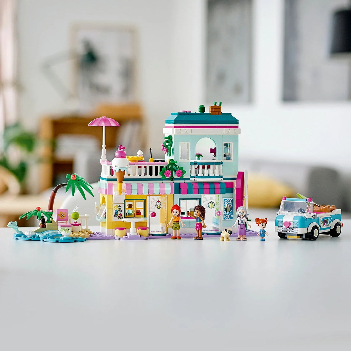 Building Kit (685 Pieces) P32874