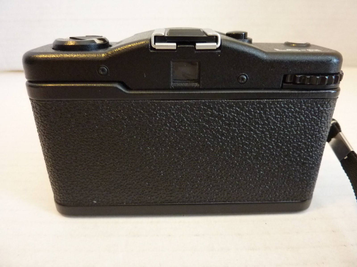 35mm Camera with 32mm Lens Z5790