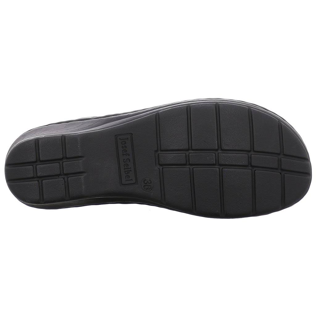 Black Shoes C546