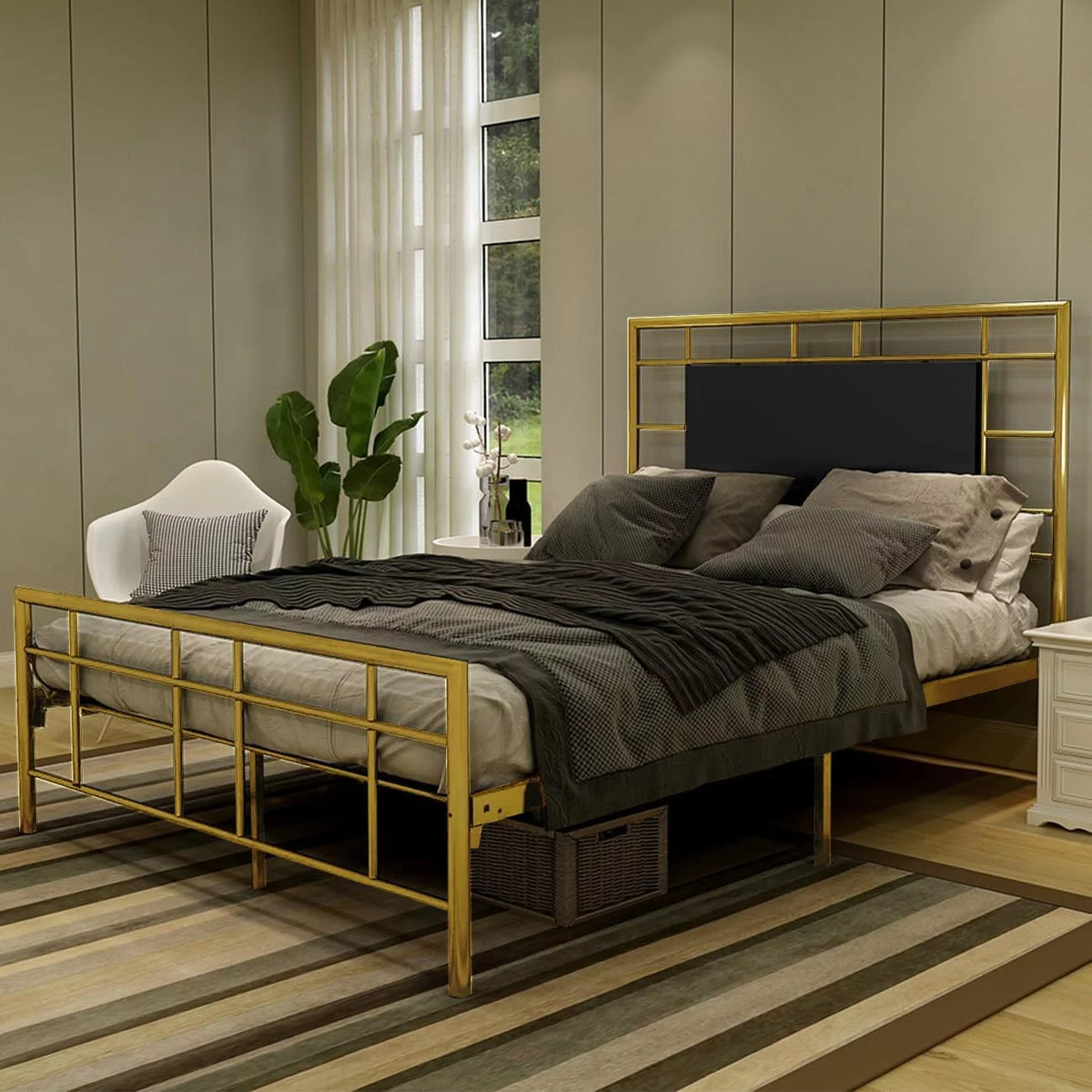Full Size Gold Metal Platform Bed Frame U437